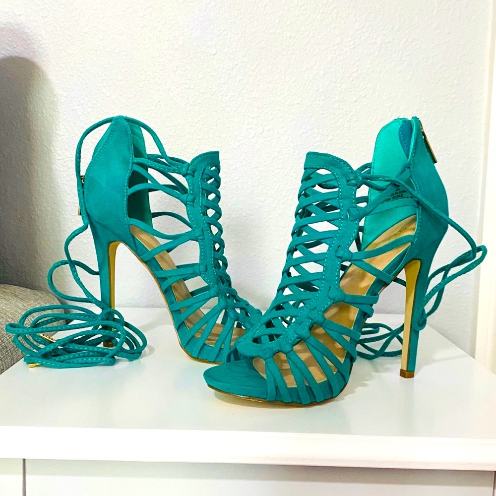 Green Strappy Peep-toe Heels